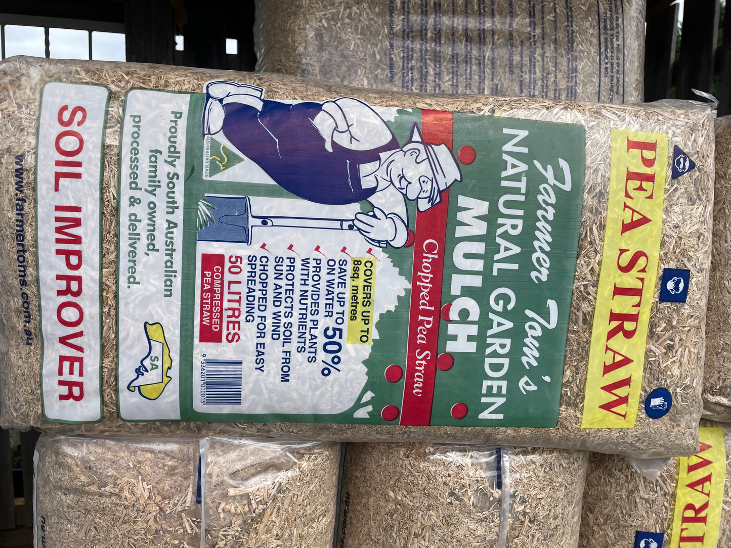 Farmer Tom Pea Straw Mulch - Natural Organic Garden Mulch