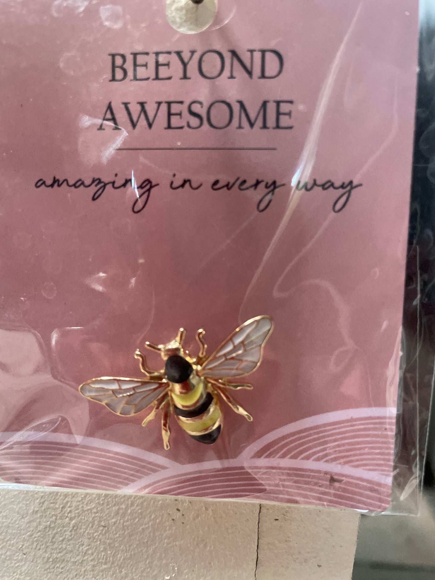 Urban Products Colourful Pins (Assorted)