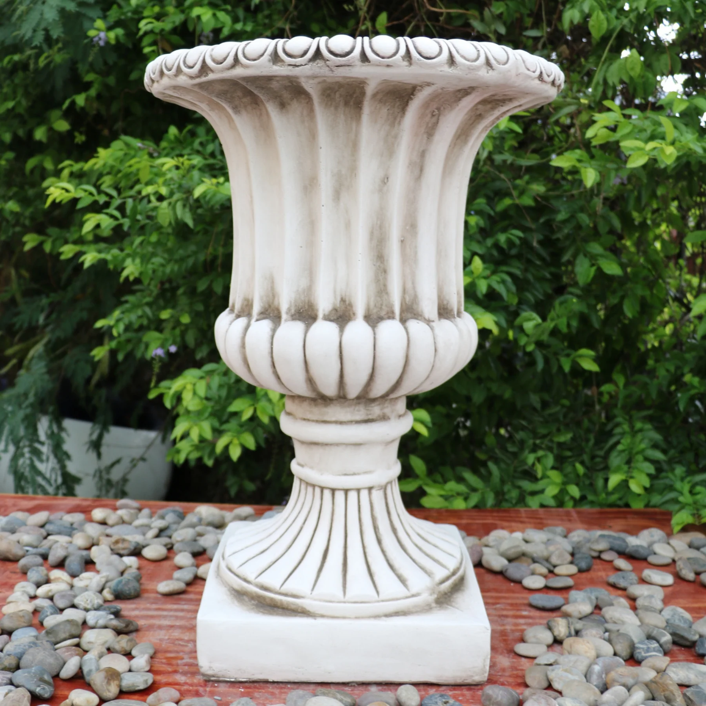 Medium Sized Urn - Classic Greek Design