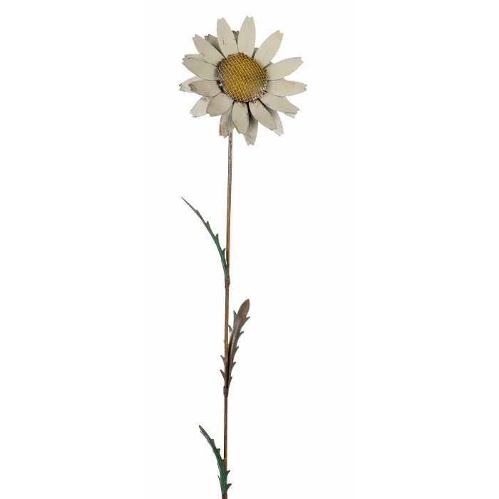 Stake Daisy White